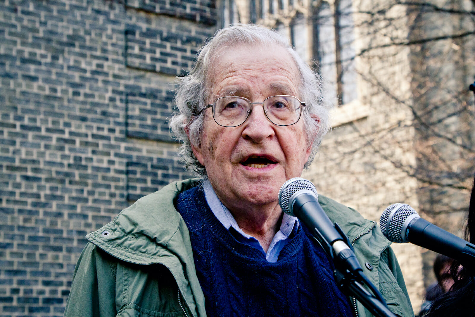 Noam Chomsky is Still Trying to Save Us from our Own Stupidity - International Policy Digest
