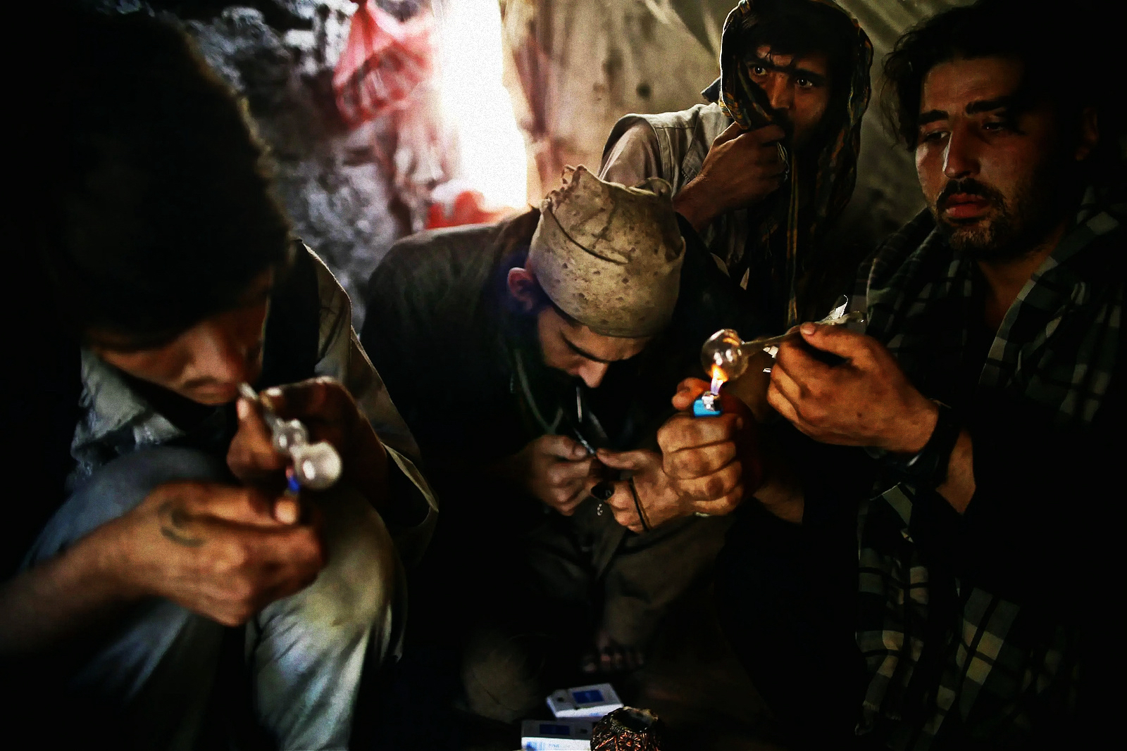Pakistani heroin addicts in Kabul