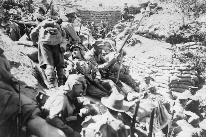 Support troops from the 4th Australian Infantry Brigade in Gallipoli, May 1915