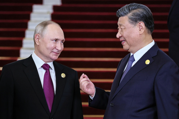 Vladimir Putin with Xi Jinping in Beijing