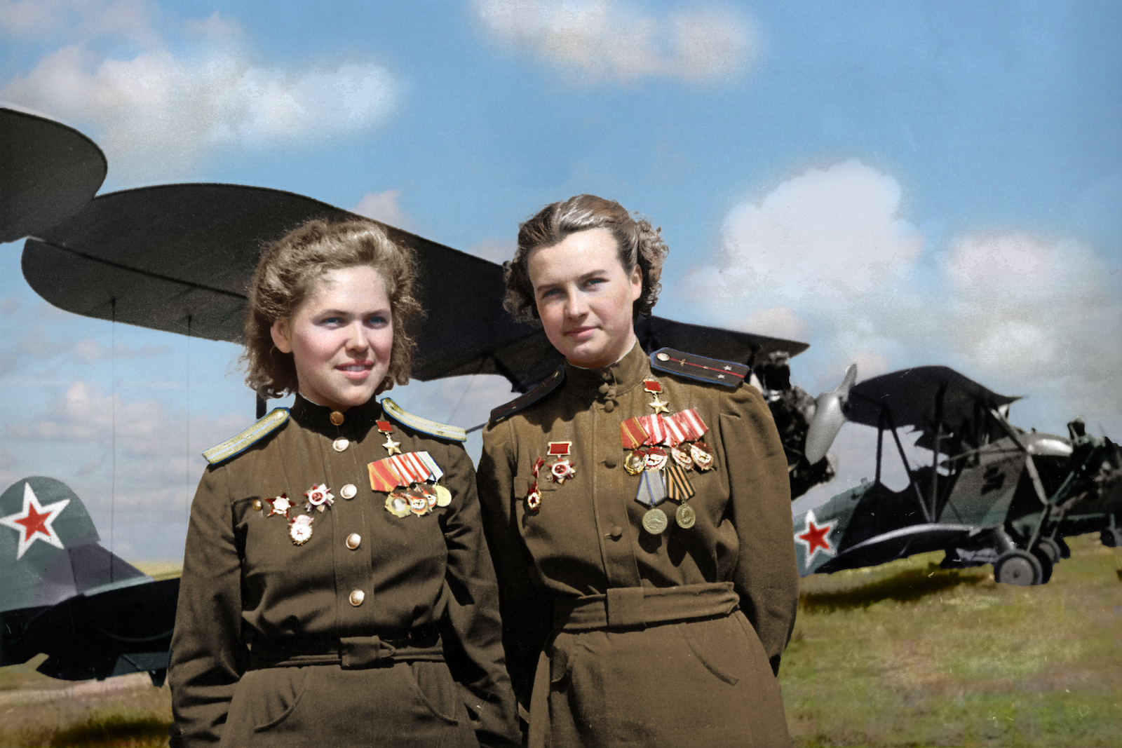 Soviet Air Force officers Rufina Gasheva and Nataly Meklin