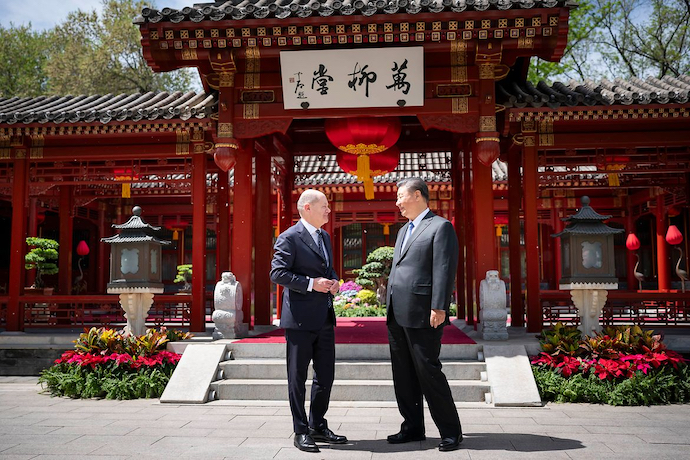 German Chancellor Olaf Scholz with Chinese President Xi Jinping in Beijing